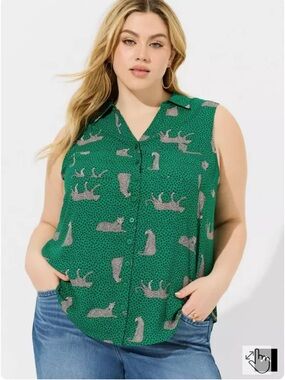Women’s Button Down Sleeveless Blouse - Green Leopard